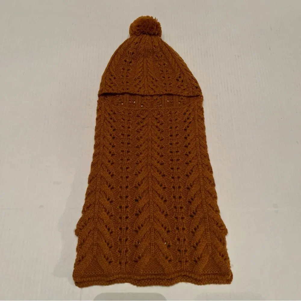 Luxton S-M Balaclava Hood Scarf Hat Rust